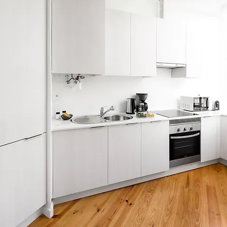 Serviced - Castelo S. Jorge