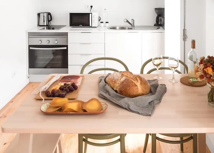 Serviced - Castelo S. Jorge