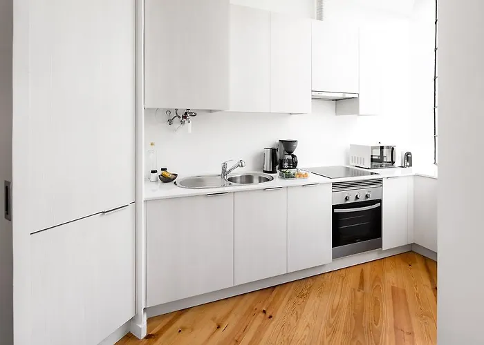 Serviced - Castelo S. Jorge